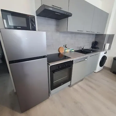 Kerinou Apartment