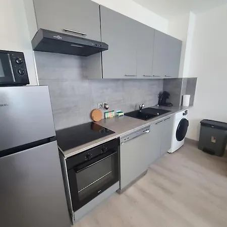 Kerinou Apartment *